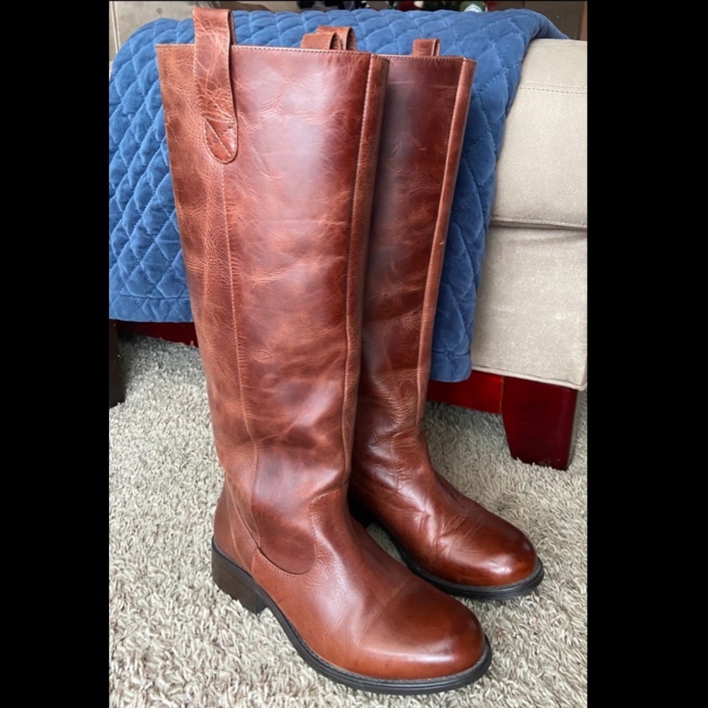 Gabriella Rocha Brown Leather Riding Boots.